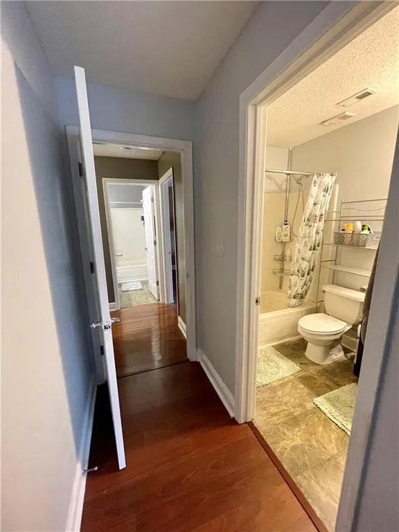 6311 Santa Fe Parkway, Sandy Springs, Georgia 30350, 3 Bedrooms Bedrooms, ,2 BathroomsBathrooms,Residential,Sold,6311 Santa Fe Parkway,6984938