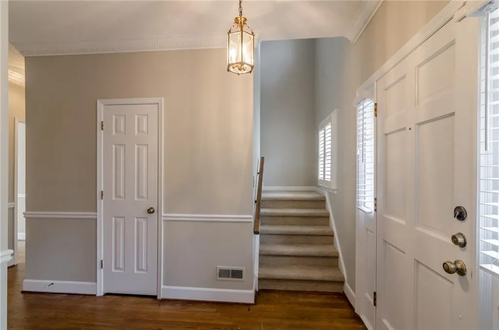 2204 Bohler Road Nw, Atlanta, Georgia 30327, 3 Bedrooms Bedrooms, ,2 BathroomsBathrooms,Residential,Sold,2204 Bohler Road Nw,5659086