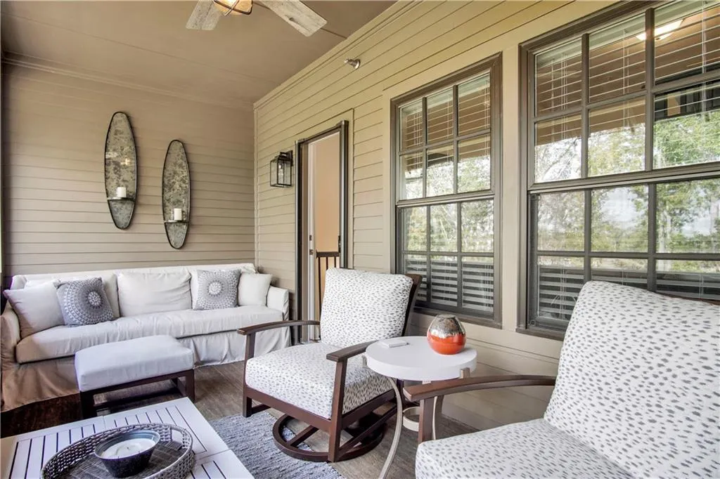 6605 Encore Boulevard, Sandy Springs, Georgia 30328, 3 Bedrooms Bedrooms, ,3 BathroomsBathrooms,Residential,Sold,6605 Encore Boulevard,6797698