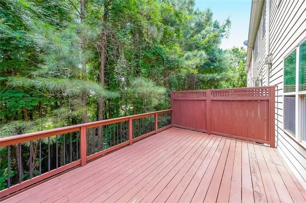 915 Dumaine Trace, Atlanta, Georgia 30328, 4 Bedrooms Bedrooms, ,3 BathroomsBathrooms,Residential,For Sale,915 Dumaine Trace,7613407