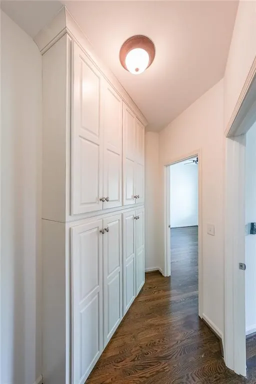 915 Dumaine Trace, Atlanta, Georgia 30328, 4 Bedrooms Bedrooms, ,3 BathroomsBathrooms,Residential,For Sale,915 Dumaine Trace,7613407