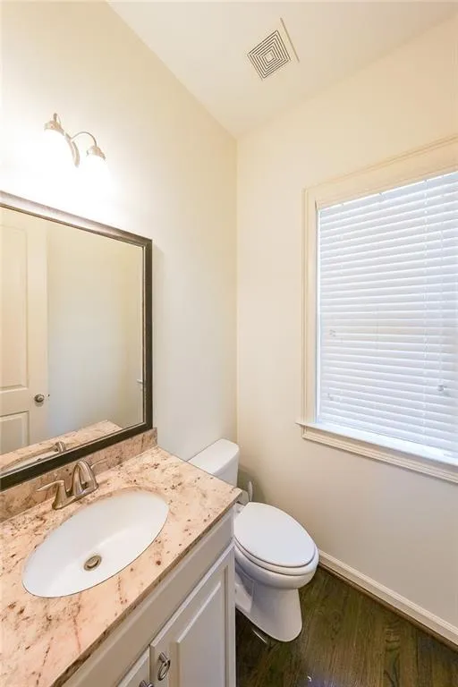 915 Dumaine Trace, Atlanta, Georgia 30328, 4 Bedrooms Bedrooms, ,3 BathroomsBathrooms,Residential,For Sale,915 Dumaine Trace,7613407