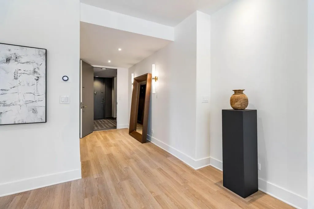2575 Peachtree Road Ne Unit 6g, Atlanta, Georgia 30305, 2 Bedrooms Bedrooms, 0 ,2 BathroomsBathrooms,Residential,For Sale,2575 Peachtree Road Ne Unit 6g,7742953