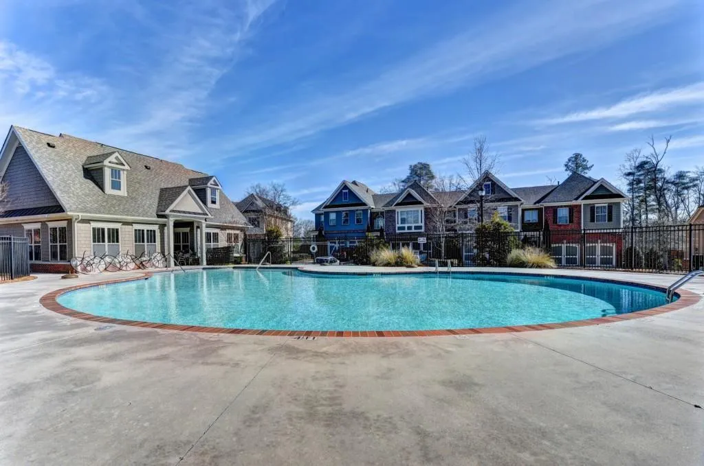 7295 Glisten Avenue, Sandy Springs, Georgia 30328, 3 Bedrooms Bedrooms, ,3 BathroomsBathrooms,Residential,Sold,7295 Glisten Avenue,5799864