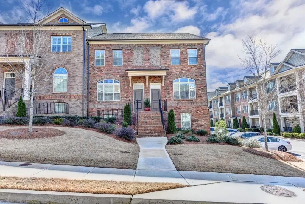 7295 Glisten Avenue, Sandy Springs, Georgia 30328, 3 Bedrooms Bedrooms, ,3 BathroomsBathrooms,Residential,Sold,7295 Glisten Avenue,5799864