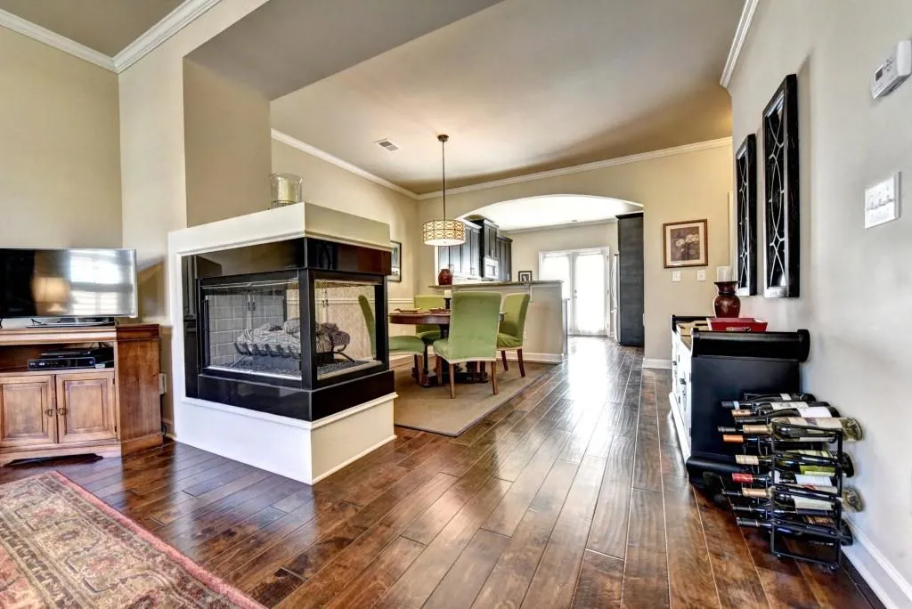 7295 Glisten Avenue, Sandy Springs, Georgia 30328, 3 Bedrooms Bedrooms, ,3 BathroomsBathrooms,Residential,Sold,7295 Glisten Avenue,5799864