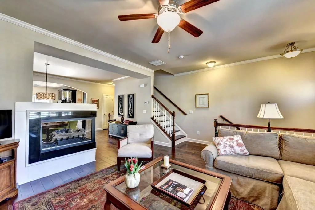 7295 Glisten Avenue, Sandy Springs, Georgia 30328, 3 Bedrooms Bedrooms, ,3 BathroomsBathrooms,Residential,Sold,7295 Glisten Avenue,5799864