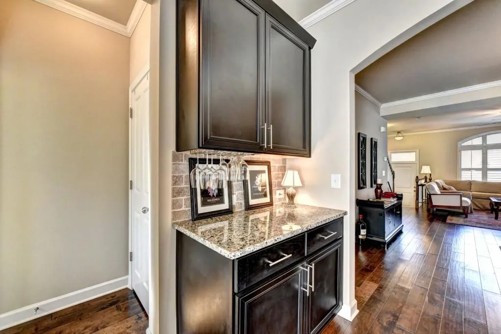 7295 Glisten Avenue, Sandy Springs, Georgia 30328, 3 Bedrooms Bedrooms, ,3 BathroomsBathrooms,Residential,Sold,7295 Glisten Avenue,5799864