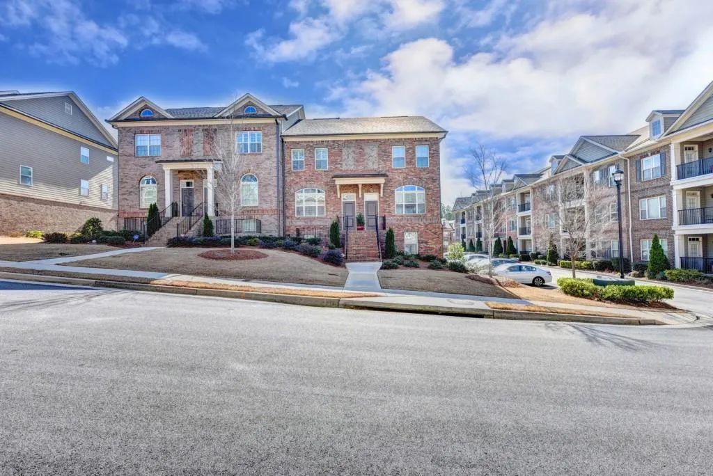 7295 Glisten Avenue, Sandy Springs, Georgia 30328, 3 Bedrooms Bedrooms, ,3 BathroomsBathrooms,Residential,Sold,7295 Glisten Avenue,5799864