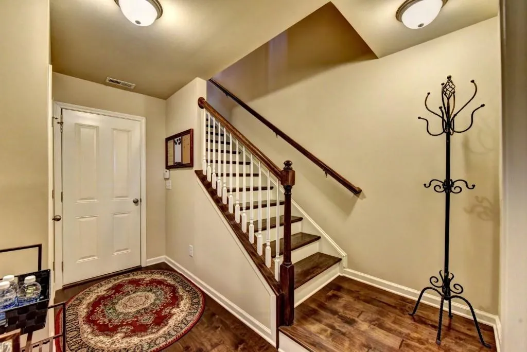 7295 Glisten Avenue, Sandy Springs, Georgia 30328, 3 Bedrooms Bedrooms, ,3 BathroomsBathrooms,Residential,Sold,7295 Glisten Avenue,5799864