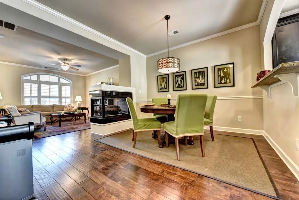 7295 Glisten Avenue, Sandy Springs, Georgia 30328, 3 Bedrooms Bedrooms, ,3 BathroomsBathrooms,Residential,Sold,7295 Glisten Avenue,5799864