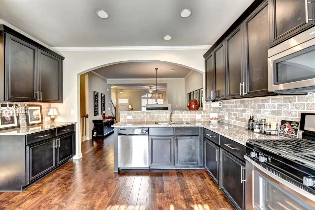 7295 Glisten Avenue, Sandy Springs, Georgia 30328, 3 Bedrooms Bedrooms, ,3 BathroomsBathrooms,Residential,Sold,7295 Glisten Avenue,5799864