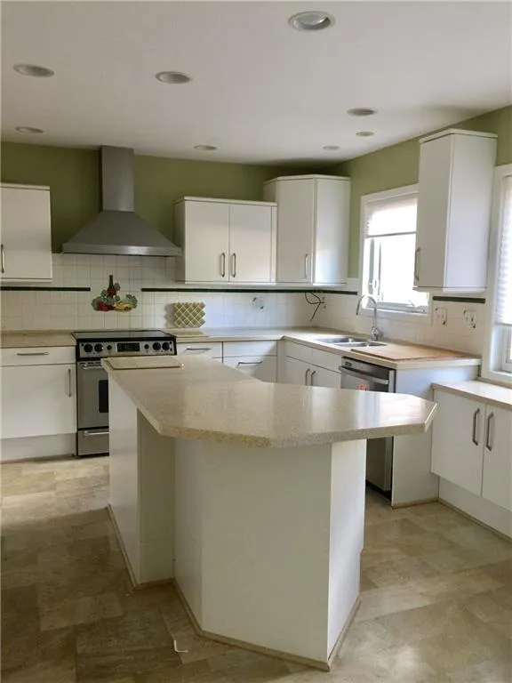 28 Basswood Circle Unit 28, Sandy Springs, Georgia 30328, 2 Bedrooms Bedrooms, ,2 BathroomsBathrooms,Residential,Sold,28 Basswood Circle Unit 28,5795267