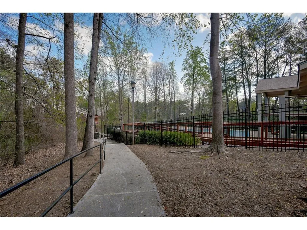 28 Basswood Circle Unit 28, Sandy Springs, Georgia 30328, 2 Bedrooms Bedrooms, ,2 BathroomsBathrooms,Residential,Sold,28 Basswood Circle Unit 28,5795267
