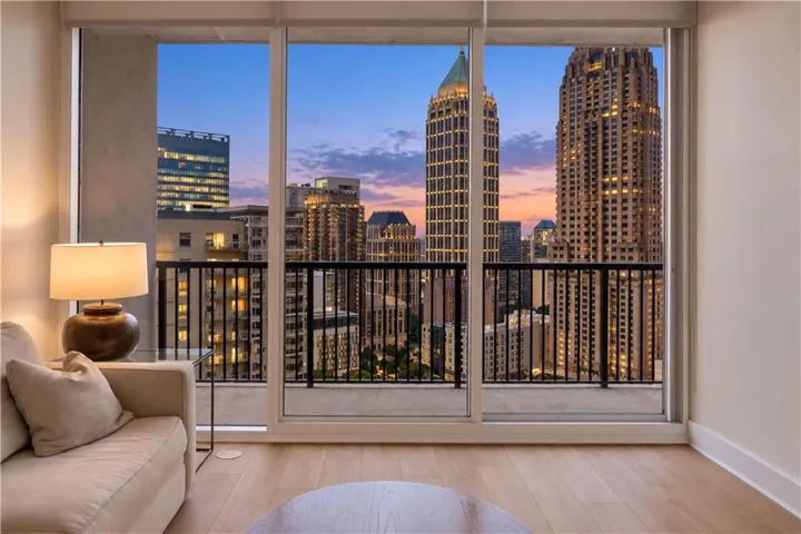 1080 Peachtree Street Ne Unit 2201, Atlanta, Georgia 30309