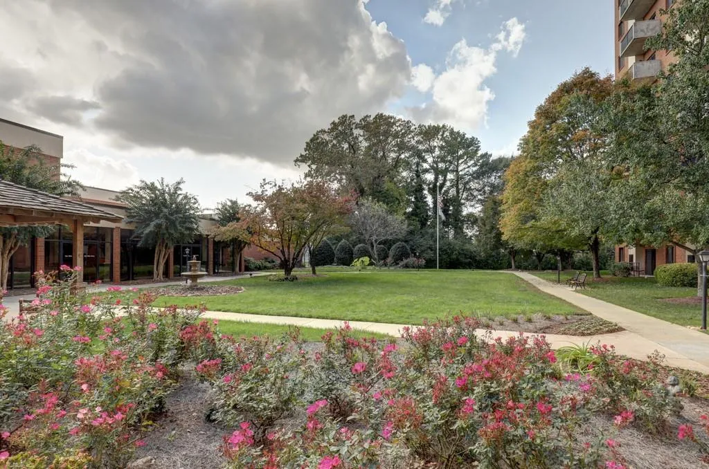 300 Johnson Ferry Road Unit A906, Sandy Springs, Georgia 30328, 1 Bedroom Bedrooms, ,1 BathroomBathrooms,Residential,Sold,300 Johnson Ferry Road Unit A906,6800309