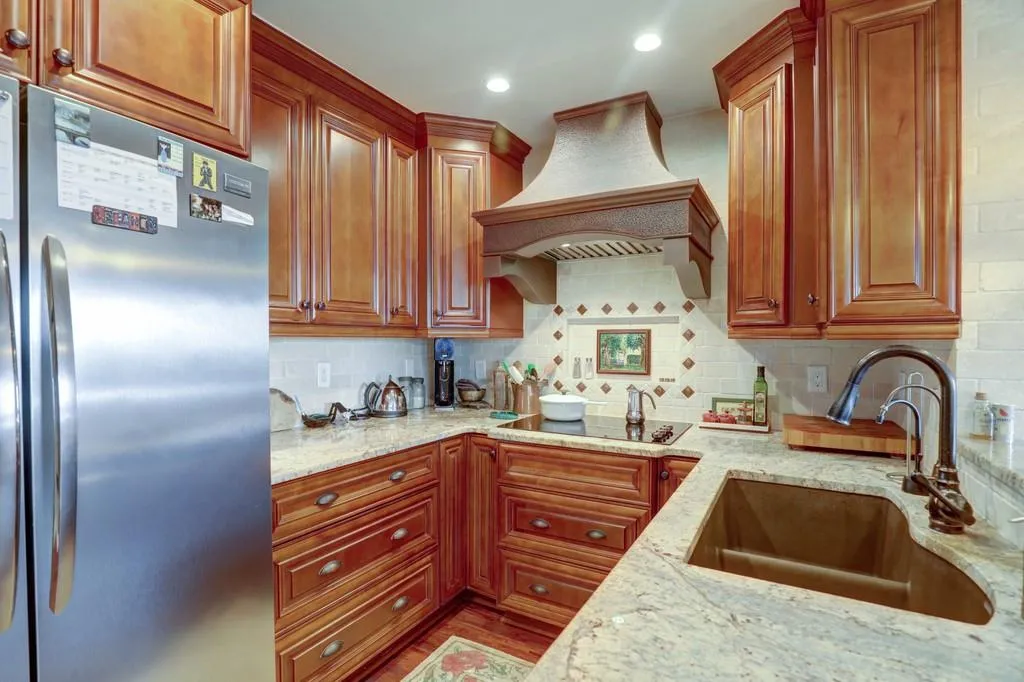 300 Johnson Ferry Road Unit A906, Sandy Springs, Georgia 30328, 1 Bedroom Bedrooms, ,1 BathroomBathrooms,Residential,Sold,300 Johnson Ferry Road Unit A906,6800309