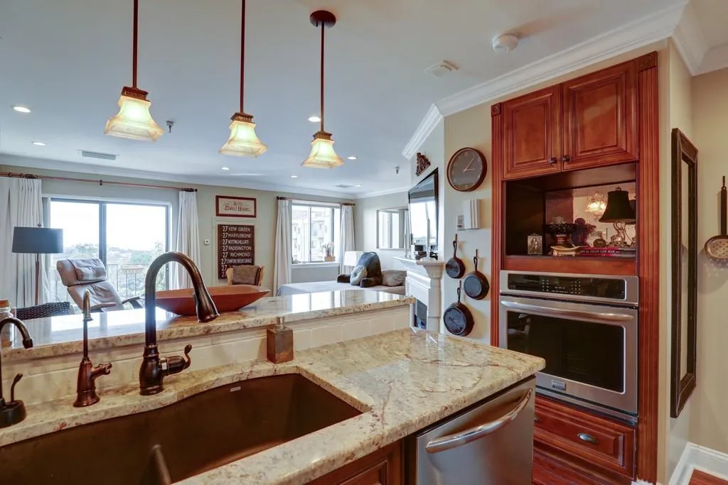 300 Johnson Ferry Road Unit A906, Sandy Springs, Georgia 30328, 1 Bedroom Bedrooms, ,1 BathroomBathrooms,Residential,Sold,300 Johnson Ferry Road Unit A906,6800309