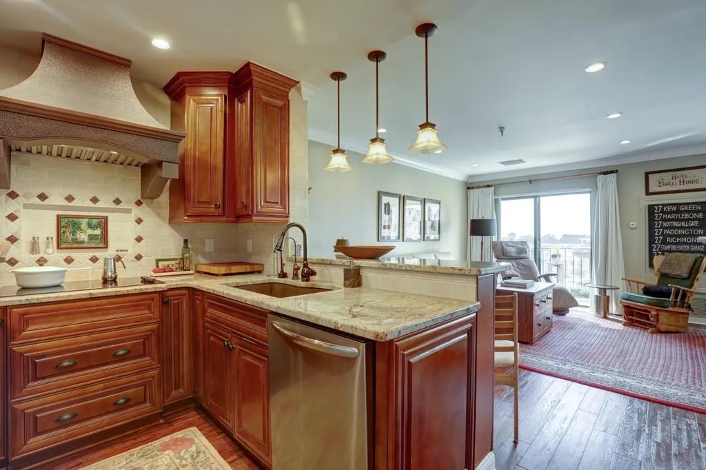 300 Johnson Ferry Road Unit A906, Sandy Springs, Georgia 30328, 1 Bedroom Bedrooms, ,1 BathroomBathrooms,Residential,Sold,300 Johnson Ferry Road Unit A906,6800309