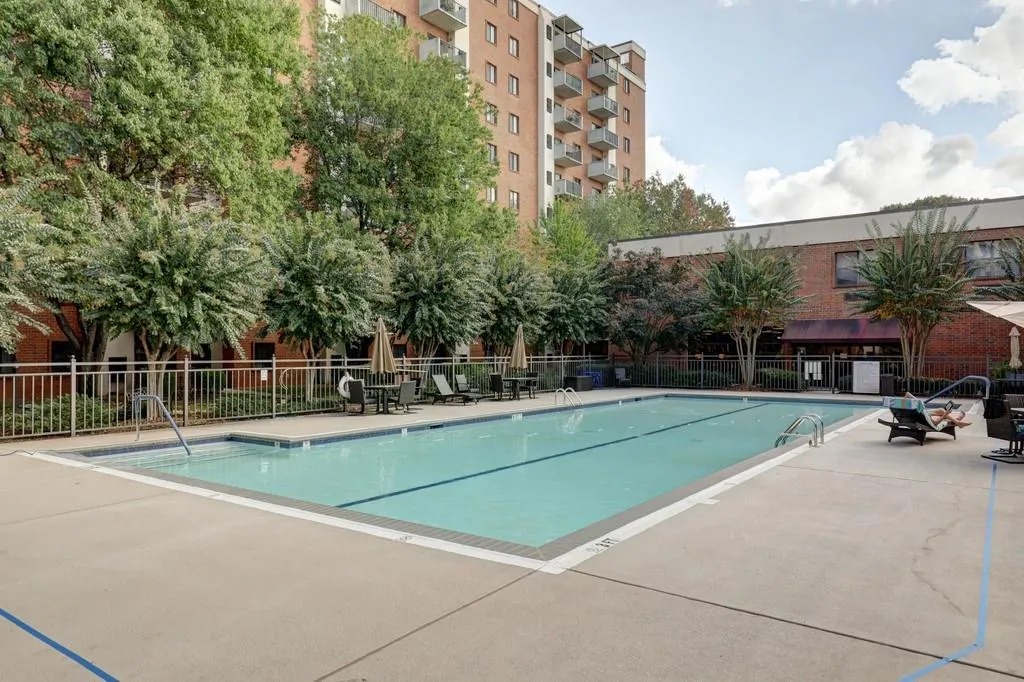 300 Johnson Ferry Road Unit A906, Sandy Springs, Georgia 30328, 1 Bedroom Bedrooms, ,1 BathroomBathrooms,Residential,Sold,300 Johnson Ferry Road Unit A906,6800309