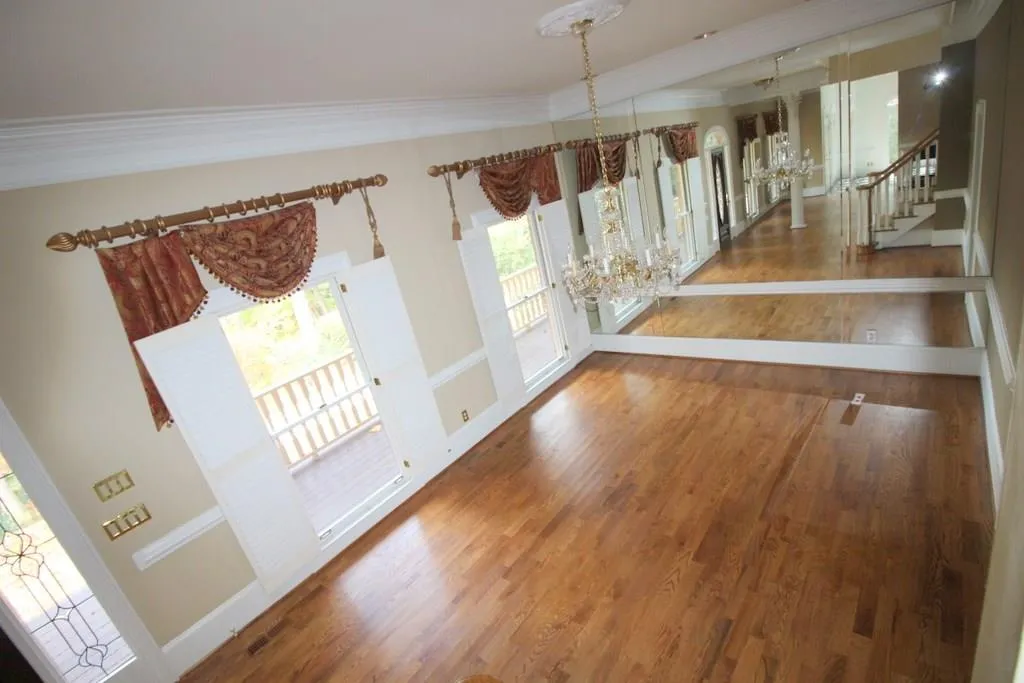 190 Spalding Creek Court, Sandy Springs, Georgia 30350, 4 Bedrooms Bedrooms, ,3 BathroomsBathrooms,Residential,Sold,190 Spalding Creek Court,5930322