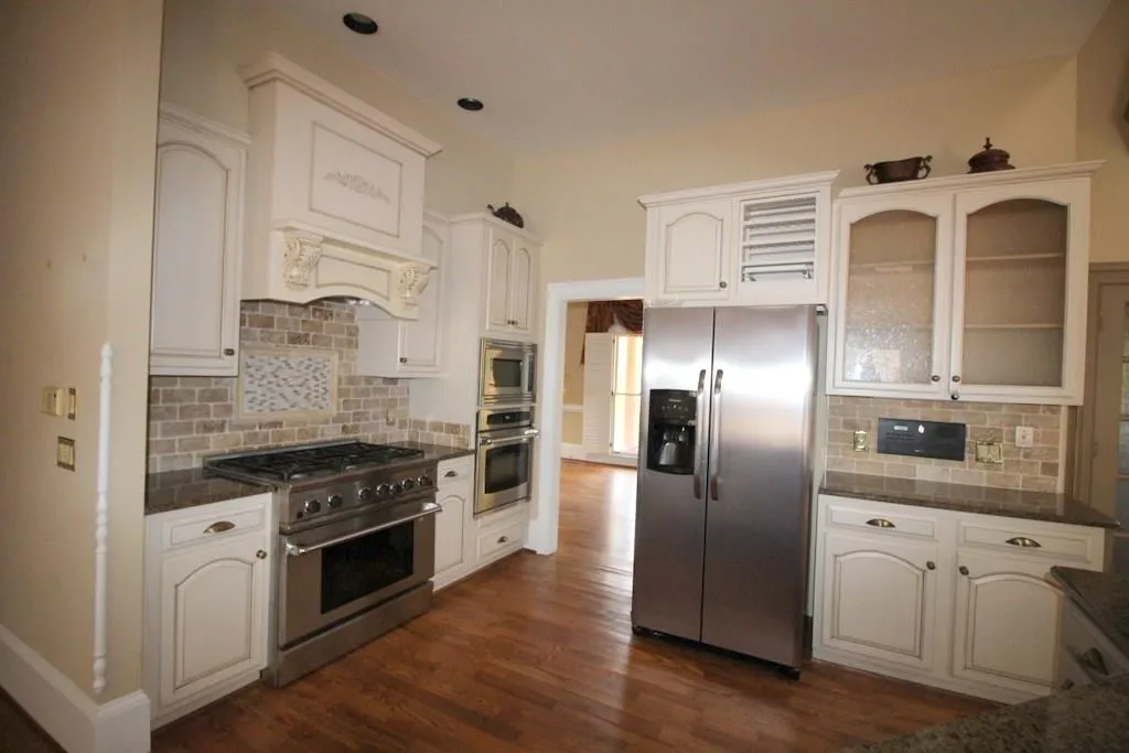 190 Spalding Creek Court, Sandy Springs, Georgia 30350, 4 Bedrooms Bedrooms, ,3 BathroomsBathrooms,Residential,Sold,190 Spalding Creek Court,5930322