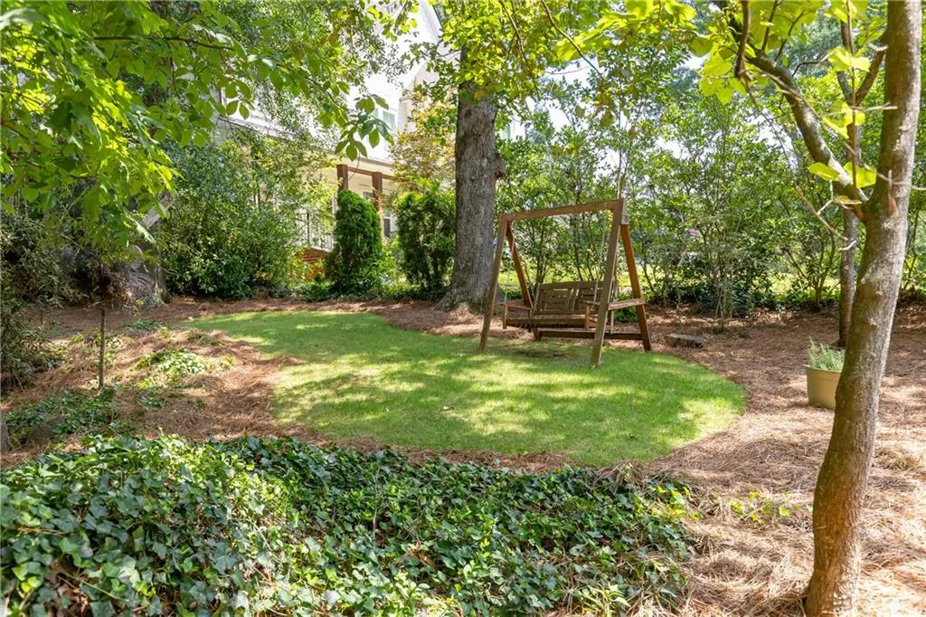1666 Wayland Circle Ne, Atlanta, Georgia 30319, 3 Bedrooms Bedrooms, ,2 BathroomsBathrooms,Residential,For Sale,1666 Wayland Circle Ne,7627583