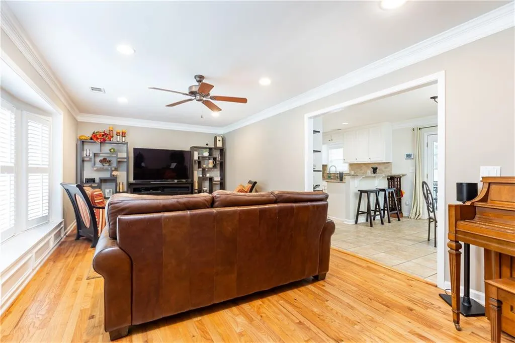 1666 Wayland Circle Ne, Atlanta, Georgia 30319, 3 Bedrooms Bedrooms, ,2 BathroomsBathrooms,Residential,For Sale,1666 Wayland Circle Ne,7627583