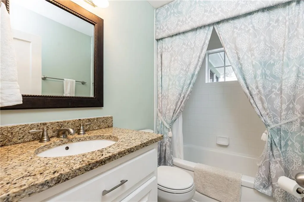 1666 Wayland Circle Ne, Atlanta, Georgia 30319, 3 Bedrooms Bedrooms, ,2 BathroomsBathrooms,Residential,For Sale,1666 Wayland Circle Ne,7627583