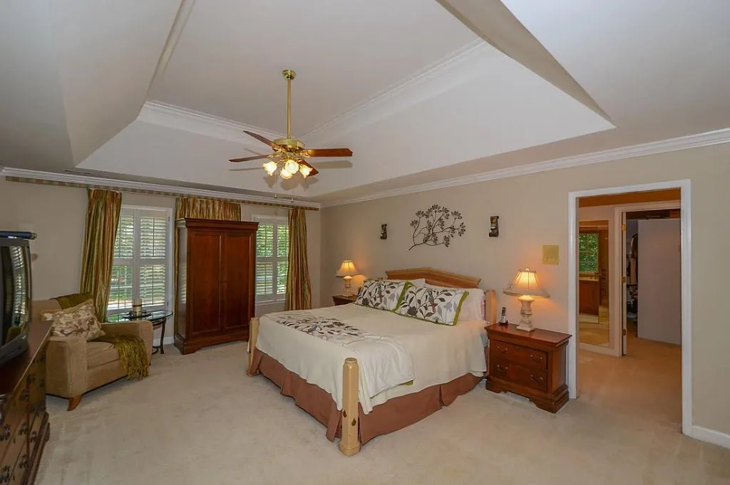 110 Knightsridge Court, Sandy Springs, Georgia 30350, 4 Bedrooms Bedrooms, ,4 BathroomsBathrooms,Residential,Sold,110 Knightsridge Court,5571162