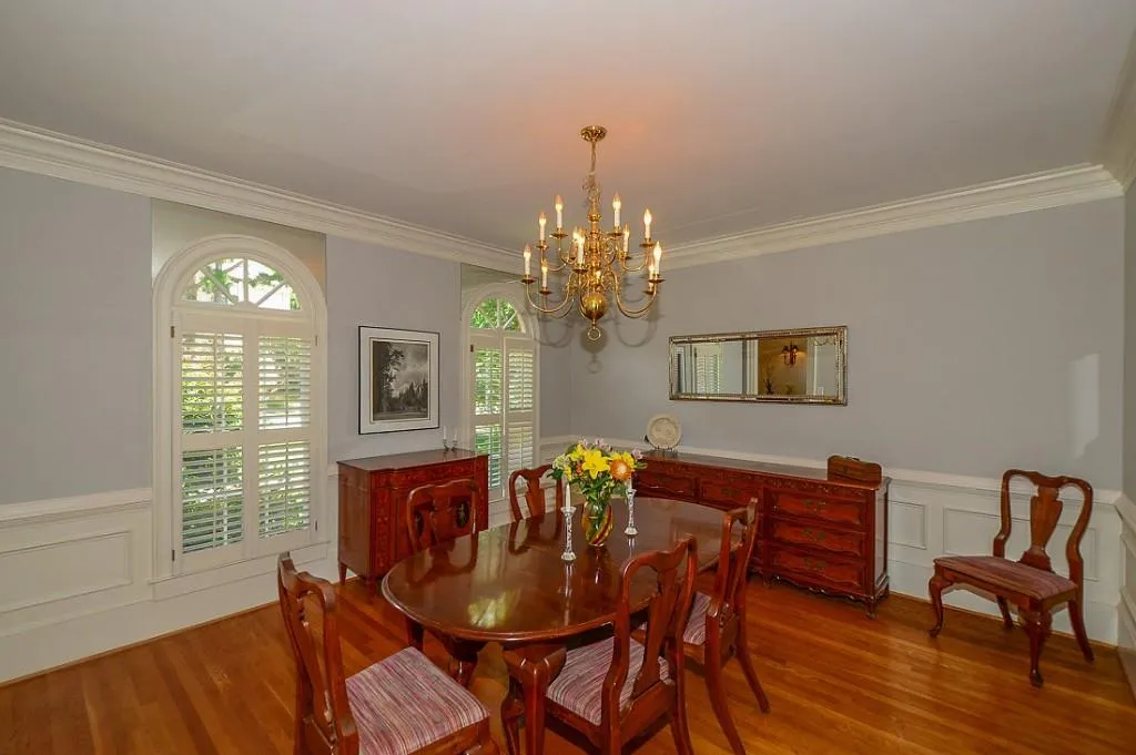 110 Knightsridge Court, Sandy Springs, Georgia 30350, 4 Bedrooms Bedrooms, ,4 BathroomsBathrooms,Residential,Sold,110 Knightsridge Court,5571162