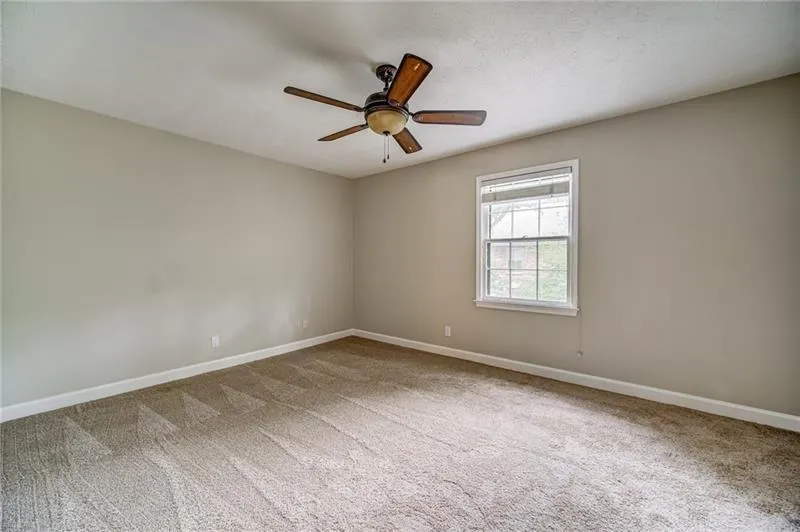 6700 Roswell Road Unit 21h, Atlanta, Georgia 30328, 2 Bedrooms Bedrooms, ,1 BathroomBathrooms,Residential,Sold,6700 Roswell Road Unit 21h,6735834