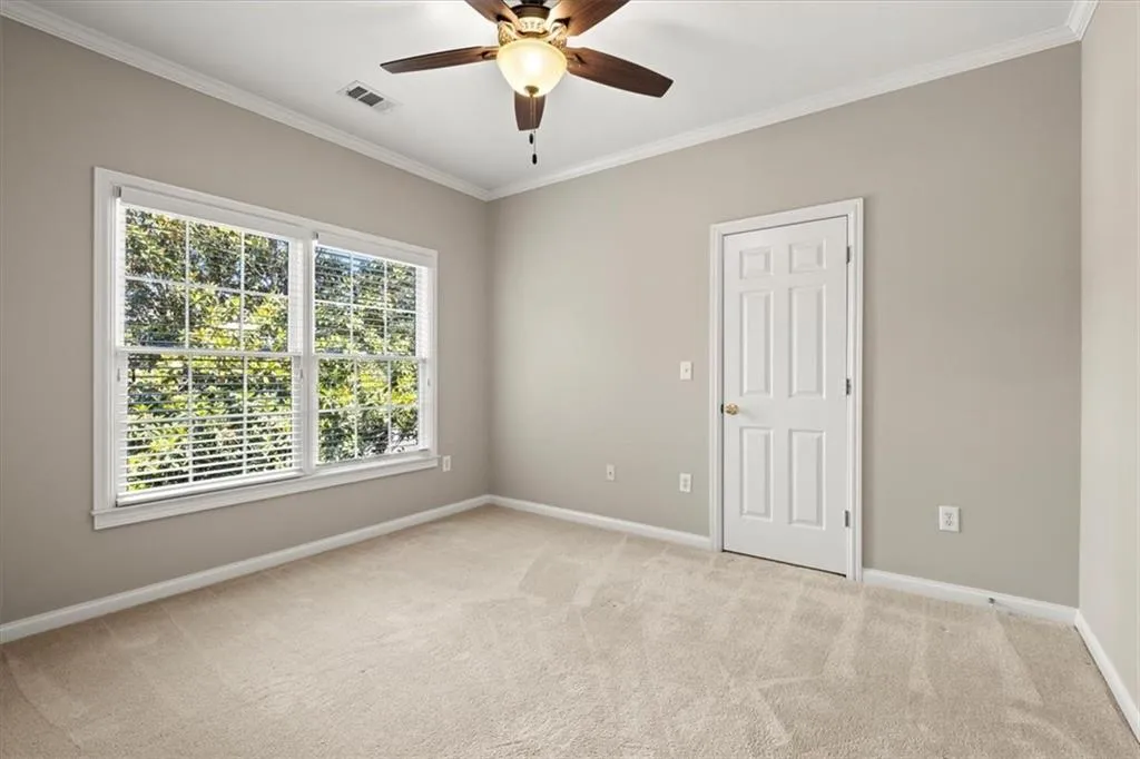 302 Crossing Valley Lane, Atlanta, Georgia 30339, 4 Bedrooms Bedrooms, ,3 BathroomsBathrooms,Residential,Sold,302 Crossing Valley Lane,7215947