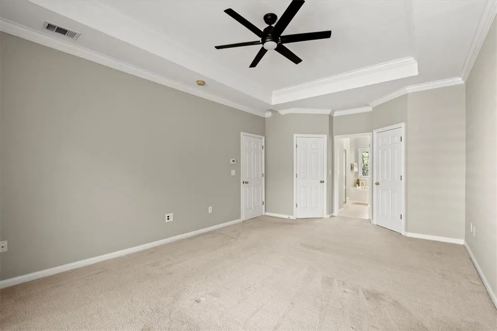 302 Crossing Valley Lane, Atlanta, Georgia 30339, 4 Bedrooms Bedrooms, ,3 BathroomsBathrooms,Residential,Sold,302 Crossing Valley Lane,7215947