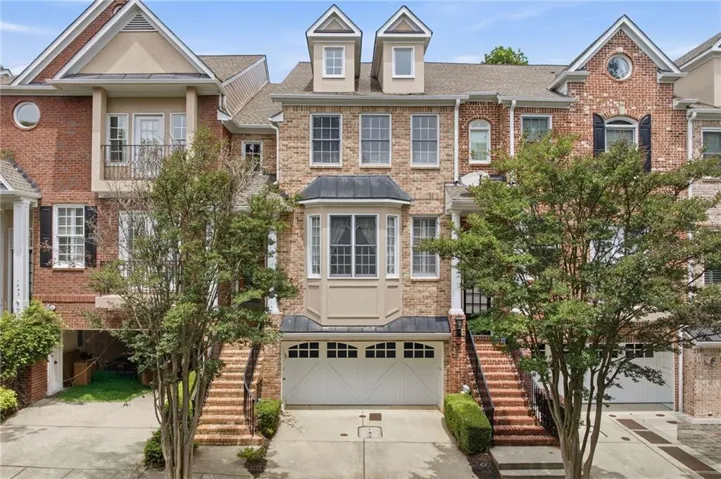 1041 Emory Parc Place, Decatur, Georgia 30033