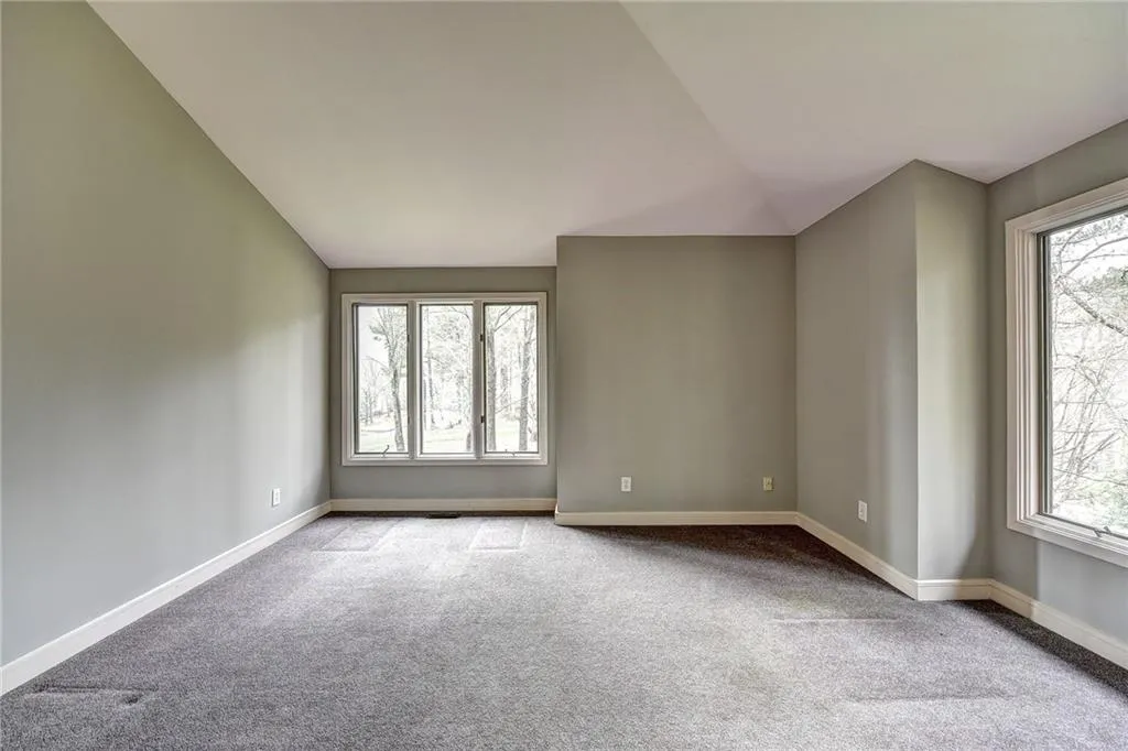 1565 Masters Club Drive, Sandy Springs, Georgia 30350, 5 Bedrooms Bedrooms, ,4 BathroomsBathrooms,Residential,Sold,1565 Masters Club Drive,6509461