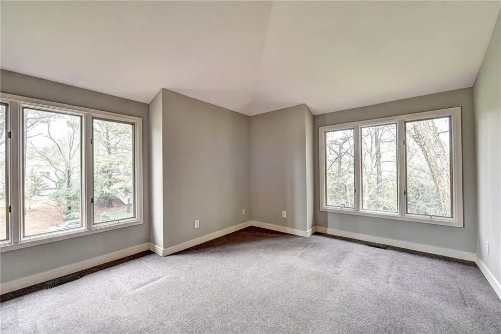 1565 Masters Club Drive, Sandy Springs, Georgia 30350, 5 Bedrooms Bedrooms, ,4 BathroomsBathrooms,Residential,Sold,1565 Masters Club Drive,6509461