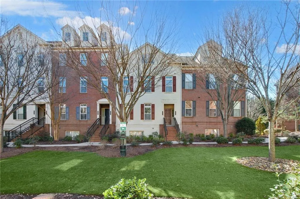 Welcome home to this charming townhome in amazing Sandy Springs location!