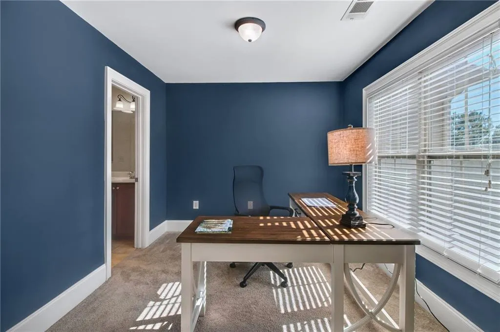 Sitting room or office off of primary