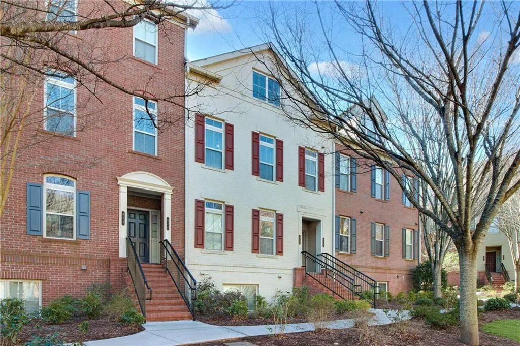 879 Perennial Drive, Sandy Springs, Georgia 30328, 2 Bedrooms Bedrooms, ,2 BathroomsBathrooms,Residential,Sold,879 Perennial Drive,7518765