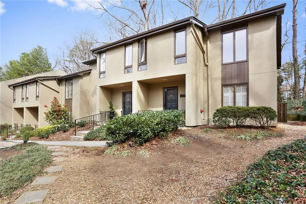 54 Ivy Parkway Ne, Atlanta, Georgia 30342, 3 Bedrooms Bedrooms, ,2 BathroomsBathrooms,Residential,Sold,54 Ivy Parkway Ne,5809271