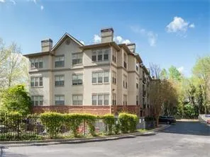 5559 Glenridge Drive Unit 2208, Atlanta, Georgia 30342, 2 Bedrooms Bedrooms, ,2 BathroomsBathrooms,Residential,Sold,5559 Glenridge Drive Unit 2208,5838231