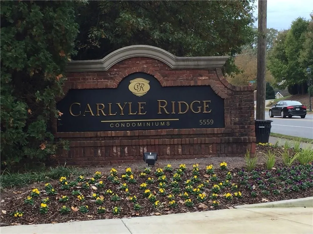 5559 Glenridge Drive Unit 2208, Atlanta, Georgia 30342, 2 Bedrooms Bedrooms, ,2 BathroomsBathrooms,Residential,Sold,5559 Glenridge Drive Unit 2208,5838231