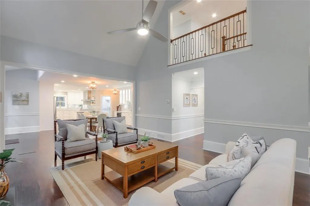 7775 Landowne Drive, Sandy Springs, Georgia 30350, 5 Bedrooms Bedrooms, ,4 BathroomsBathrooms,Residential,Sold,7775 Landowne Drive,6786067
