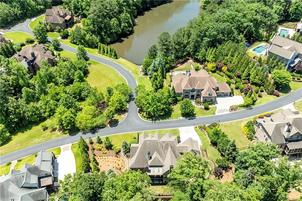 3858 Teesdale Court, Atlanta, Georgia 30350, 4 Bedrooms Bedrooms, ,4 BathroomsBathrooms,Residential,Sold,3858 Teesdale Court,7395080