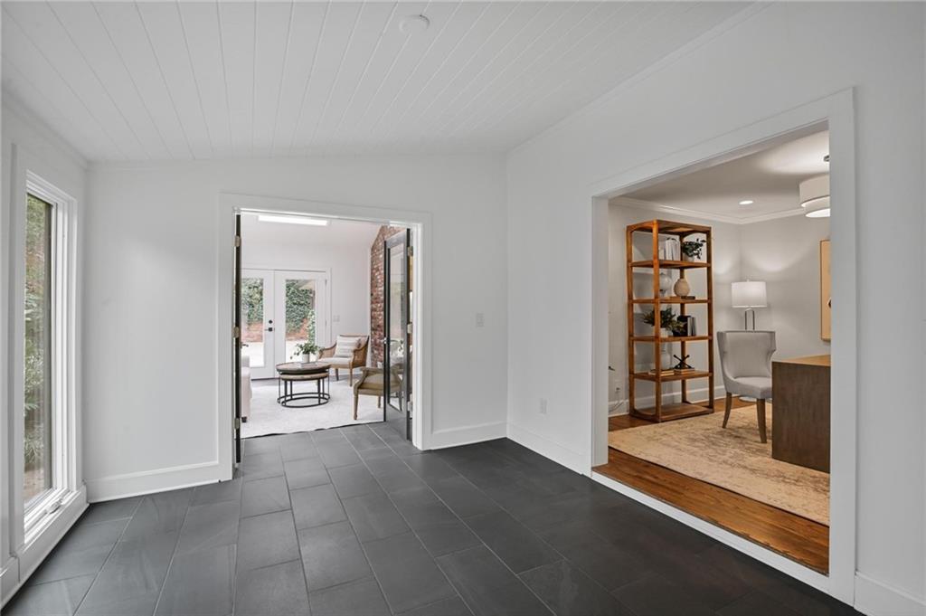 490 Forest Hills Drive, Sandy Springs, Georgia 30342, 3 Bedrooms Bedrooms, ,3 BathroomsBathrooms,Residential,Sold,490 Forest Hills Drive,7311561