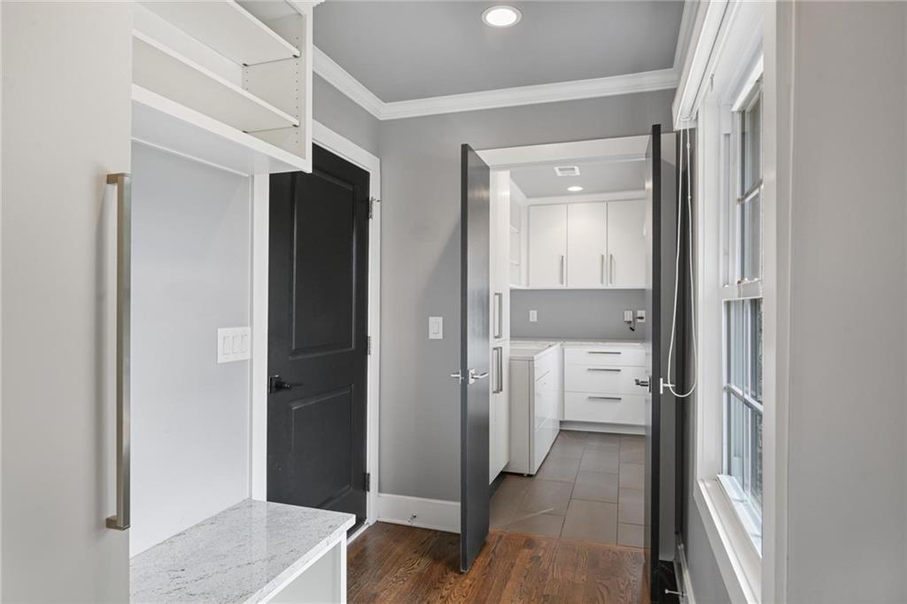 490 Forest Hills Drive, Sandy Springs, Georgia 30342, 3 Bedrooms Bedrooms, ,3 BathroomsBathrooms,Residential,Sold,490 Forest Hills Drive,7311561