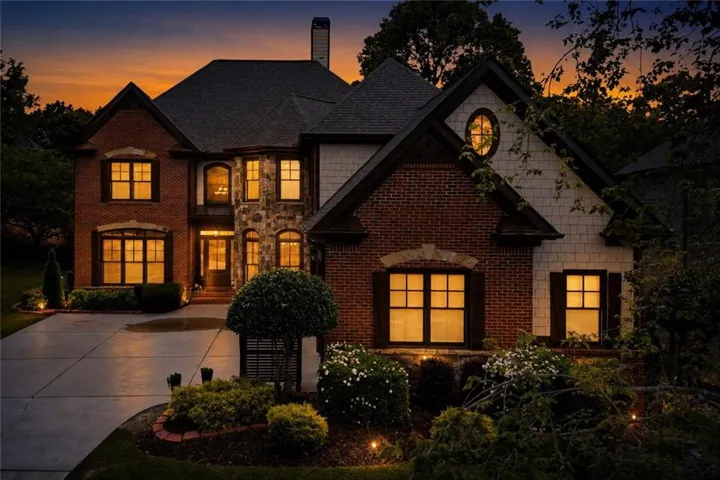 4607 Cardinal Ridge Way, Flowery Branch, Georgia 30542