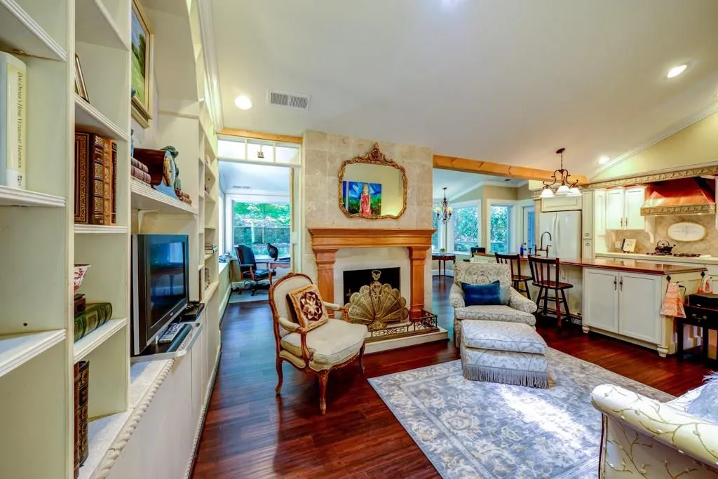 2478 Fernleaf Court Nw, Atlanta, Georgia 30318, 3 Bedrooms Bedrooms, ,2 BathroomsBathrooms,Residential,Sold,2478 Fernleaf Court Nw,5721719