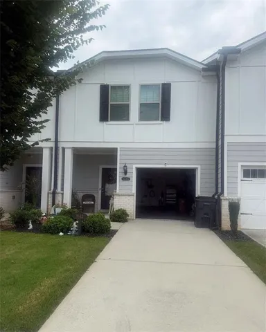 5542 Plain Field Lane, Lilburn, Georgia 30047